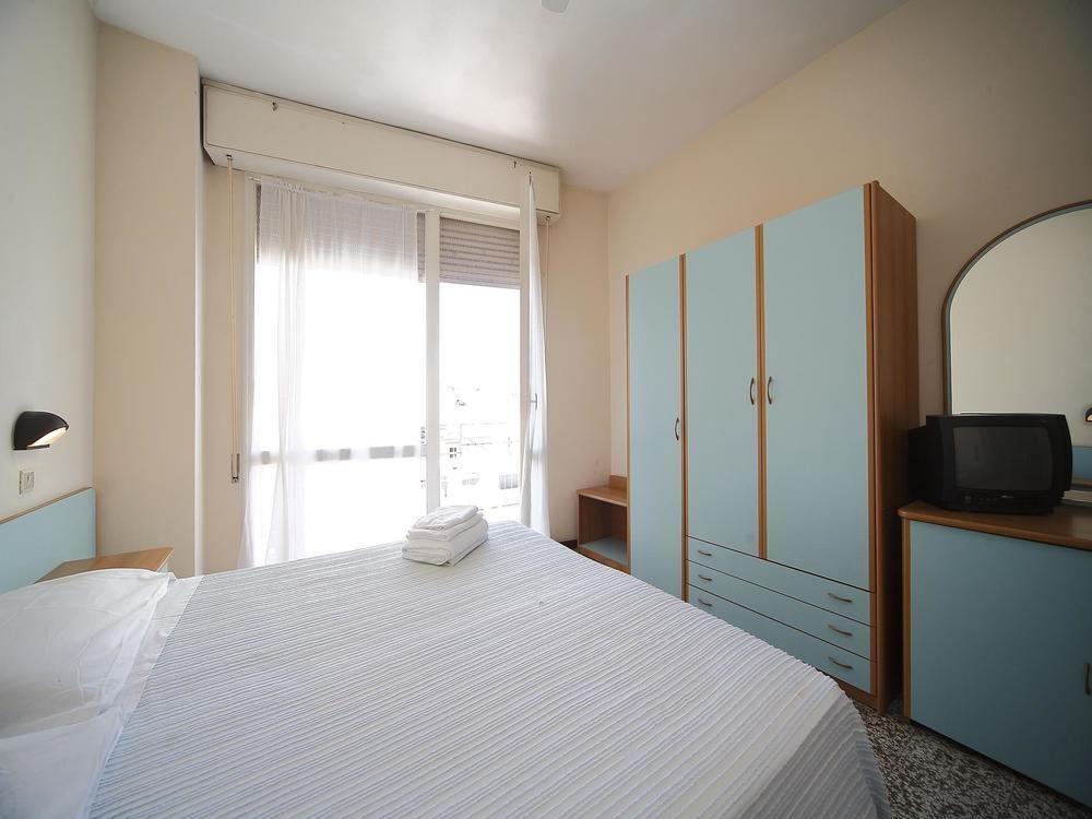 Hotel Telstar Rimini Exterior foto