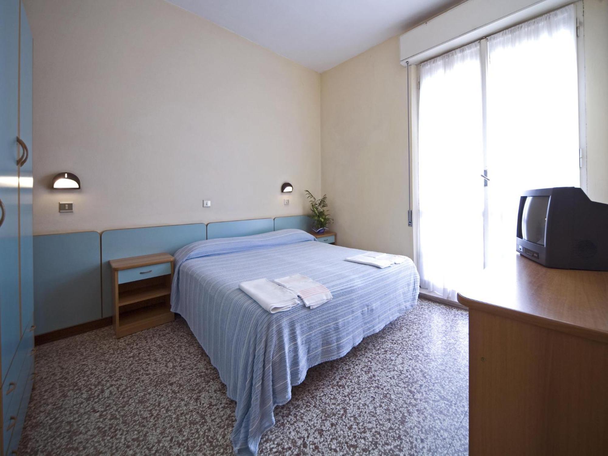 Hotel Telstar Rimini Exterior foto