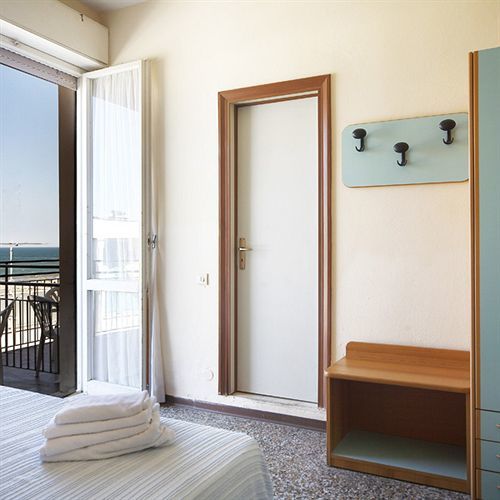 Hotel Telstar Rimini Exterior foto